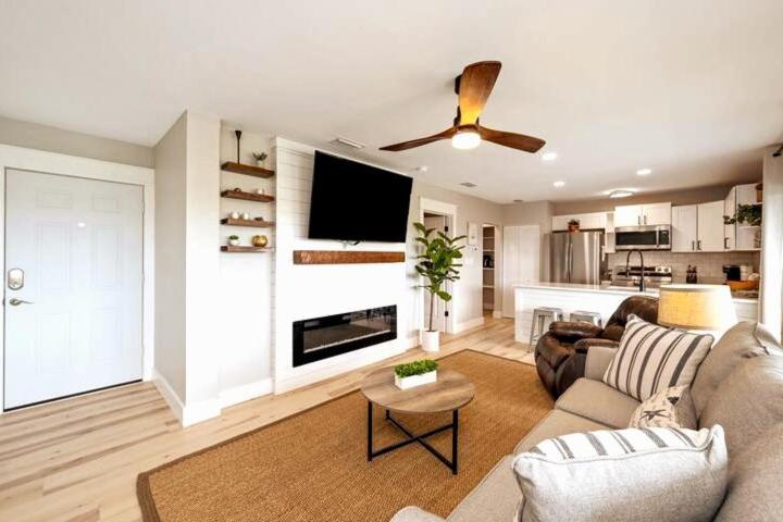 So Fire So Good 3 Comm Pools Lakeview Fireplace Destin Exterior foto